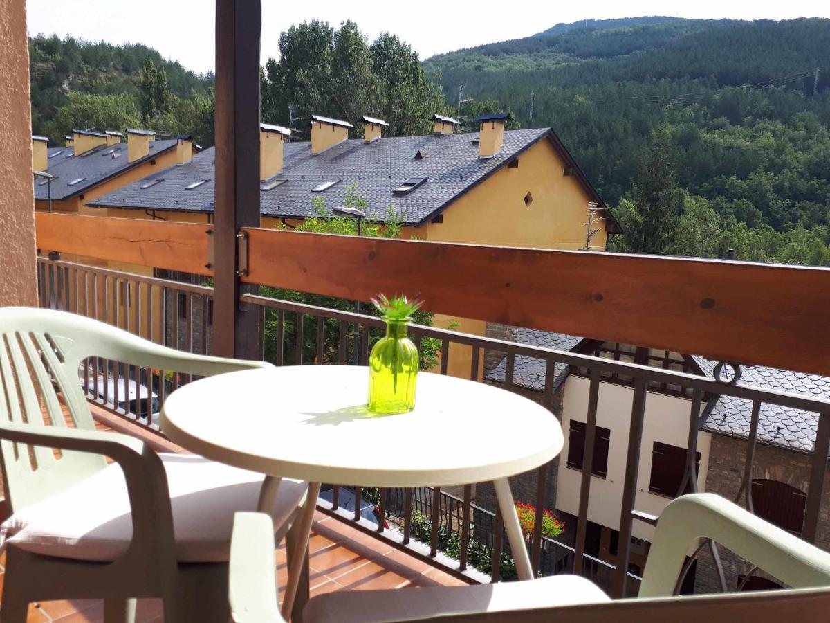 Apartamento Vall Fosca Senterada Exterior photo